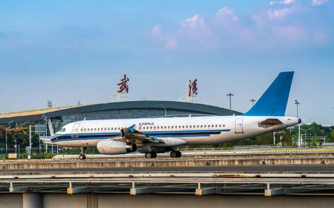 十堰空运武汉机场